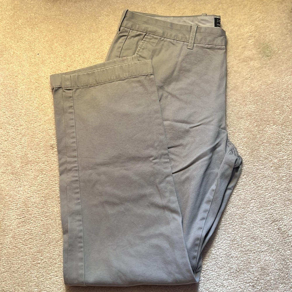 J Crew 3 pair khakis khaki, grey and beige 35x32 - Picture 4 of 7